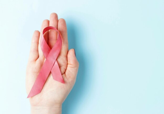 Octobre-rose-2020-un-mois-pour-informer-et-mobiliser-sur-le-cancer-du-sein